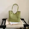 Bolsa Cesta Tecida Elegante e Estilosa com Design Vazado, Bolsa Tote de Ombro de Nicho, Bolsa de Braço Grande Capacidade Tendência e Única