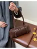 Bolso de mano de lujo ligero, de nicho, de alta gama, bolso de hombro de moda nuevo para mujer 2025, bolso de axila moderno y versátil