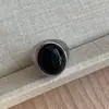 Anillo de moda estilo coreano con diseño de cruz hueca, simple y versátil, con un toque de lujo ligero y alta gama, anillo de diamante de circón para apilar