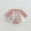 Nuevo conjunto de otoño para bebé niña estilo coreano: Enterizo tipo vestido de encaje patchwork de manga larga para bebé, dulce mameluco para bebé niña