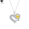 Collar Transfronterizo Nuevo Estilo con Forma de Corazón y Girasol, Diseño de Nicho de Lujo Ligero, Joyería para el Día de la Madre, Cadena para Clavícula con Forma de Corazón Incrustada con Diamantes