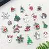 Set Mixto de 20 Esmalte Navideño Aleación K Blanca Accesorios para Joyería DIY: Amuletos para Pulsera de Papá Noel, Muñeco de Nieve, Campana, Reno