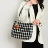 Bolso Tote de Gran Capacidad Moda Estilo Coreano para Viajes Diarios para Mujeres 2025 Nuevo Versátil Bolso de Hombro/Axila