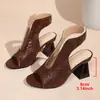 Sandálias Peep-Toe Estilo Europeu e Americano para Mulheres 2026 Novo Modelo Comércio Exterior Tamanho Grande Salto Alto Salto Bloco Moda Sandálias Elegantes