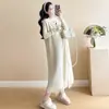 Vestido de punto para mujer embarazada Otoño e Invierno 2024 Diseño de moda coreana Chaleco con flecos holgado Falda Falda base ajustada