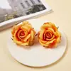 Rosa Vermelha Flor Artificial Cabeças de Flor Mini Cerimônia de Casamento Decoração de Casamento Decoração de Carro de Casamento Flor de Seda Artificial Lapela Fabricante Atacado