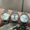 Dropshipping Reloj Vivian Westwood Azul Hielo Triturado Nuevo Reloj Morado Ciruela para Mujer Fruta del Dragón Saturno Reloj Pequeño Dorado