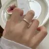 Anillo de Plata de Ley S925 Estilo Simple para Mujer, No se Desvanece, Lujo Accesible, Versátil, de Nicho, Gama Alta, Joyería de Mano Nueva Abierta