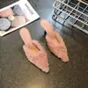 Elegantes zapatos de tacón alto con punta fina y pelo para mujer, adecuados para otoño e invierno, nuevo estilo de moda 2026 con tacones finos y un diseño sofisticado