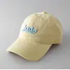 Gorra de Béisbol Nueva de Primavera con Bloques de Color y Letras 3D para Hombres y Mujeres, Estilo Pareja, Moderna, Sencilla, Casual, Versátil, Gorra de Pico Tendencia