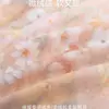 Juego de ropa de cama de cuatro piezas, rosa, 100% algodón, engrosado, cepillado por ambos lados, que incluye una sábana bajera engrosada, una funda de edredón y una sábana encimera, para calidez y comodidad en el dormitorio principal