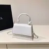 Bolsas de Alto Padrão para Mulheres 2025 Nova Coleção Outono Bolsa de Ombro para o Dia a Dia Moda Simples Design de Nicho Bolsa de Ombro Único Transversal