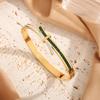 Europa y Estados Unidos diseño de lazo transfronterizo fila completa de taladro pulsera de acero de titanio personalidad femenina tendencia pulsera cuadrada de ladrillo de acero de titanio femenina venta al por mayor
