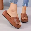 Chinelos Femininos de Solado Grosso, Cor Sólida, Tamanho Grande, Estilo Europeu e Americano, Bico Redondo, Moda de Verão 2026, Moda Outdoor, Uma Tira