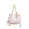 Bolso cubo de cadena rombo transfronterizo para mujer 2026 nuevo súper popular nicho de alta gama versátil bandolera bolso cruzado