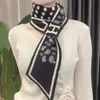 Invierno nuevo tablero de ajedrez Bufanda cruzada a cuadros para mujer Toalla de oreja con letra Bufanda pequeña estilo coreano Otoño e invierno Tejido de lana