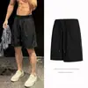 Pantalones cortos deportivos casuales para hombre, nuevo estilo de verano, holgados, frescos, transpirables, cómodos, versátiles, pantalones cortos para hombre para exteriores