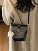 Bolsas Femininas Tendência Populares Transfronteiriças para o Outono de 2026, Novas Bolsas de Ombro Versáteis, Bolsas Transversais e Bolsas de Mão Estilo Balde