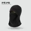 Máscara de ciclismo de inverno, aquecedor de pescoço, gorro tudo-em-um para homens e mulheres, touca forrada de fleece para capacete de inverno, quente e protetora para as orelhas contra o frio