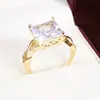 Anillo Sencillo y Elegante Estilo Palacio con Circonita Incrustada de Cuatro Garras, Anillo de Cobre Puro de Gama Alta y Grande para Mujer, Joyería Transfronteriza al por Mayor