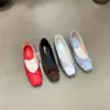 Bailarinas Cuadradas Francesas con Lazo para Mujer 2026 Nuevos Versátiles con Aumento Interno para Viajes Diarios Zapatos de Ballet Suaves