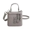 Bolsa de Mão Acolchoada Estilo Chanel para Mulheres 2026 Novo Modelo Bolsa Caixa Moda Bolsa Pequena Bolsa de Ombro Transversal Comércio Transfronteiriço