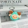 Llavero de felpa de lana pequeño de dibujos animados, lindo y creativo colgante de bola de lana pequeña, decoración para mochila de estudiante, pequeño regalo