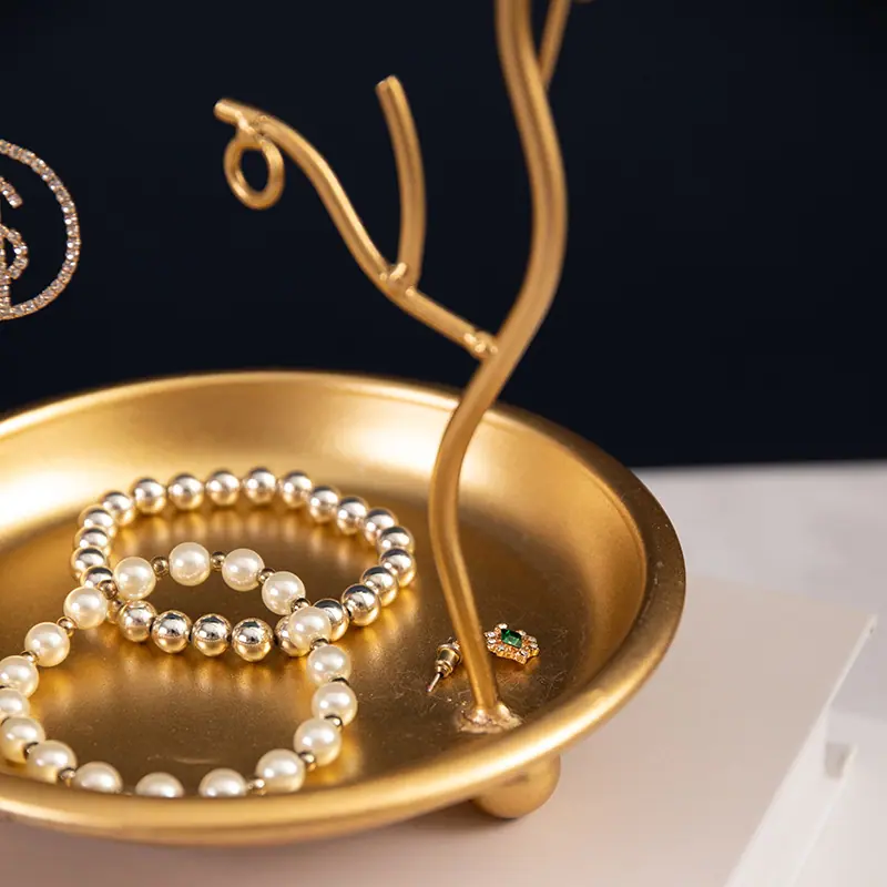 19CT3188-4.jpg