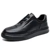 2026 Novo Estilo Sapatos Brancos Slip-On para Homens, Malha Respirável Versátil Sapatos Casuais, Tênis Esportivos de Cano Baixo, Tênis Masculinos da Moda