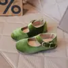 Zapatos de piel para niña, nuevos modelos de primavera y otoño, zapatos elegantes de terciopelo estilo princesa para niños, zapatos individuales para bebé de punta redonda y suela blanda