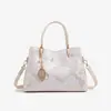 Bolso tejido elegante de estilo chino nuevo para mujer, bolso de hombro de alta gama para el trabajo, gran capacidad, versátil, bolso elegante para el día a día de la mujer