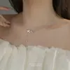 Colar Borboleta de Concha Branca em Prata Esterlina S925 para Mulheres Moda 2025 Nicho Ins Luxo Acessível Corrente para Clavícula Longa com Franja Madrepérola