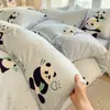 Conjunto de Cama de Inverno Classe A Espesso Leite Fleece Quatro Peças Cobertor de Edredom Fleece Dupla Face Adicionado Conjunto de Três Peças para Cama Dormitório Estudantil