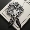 Nuevo pañuelo de seda largo pequeño vintage con hebilla de perla magnética para mujer, elegante y con estilo, bufanda de cuello con lazo, moderna y versátil