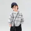 Valle del Viento 2026 Otoño Nuevo Estilo Coreano Moda Ropa de Niños Conjunto de Dos Piezas Sudadera a Rayas con Cuello en V Versátil Top para Niños