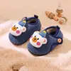 Nuevas zapatillas de tela para niños para niñas, zapatillas con tira trasera para primavera y otoño, zapatillas ligeras de piso con tira trasera para niños, zapatillas de casa