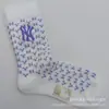 Nuevos Calcetines Bordados con Letra Ny de Estilo Coreano para Hombres y Mujeres, de Caña Alta, Calcetines Modernos para Todas las Estaciones, Calcetines Deportivos Versátiles para Parejas