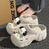 Zuecos de Mujer para Verano 2026, Estilo Nuevo, que Aumentan la Altura, Antideslizantes, Resistentes al Olor, Sandalias Cerradas para Exteriores y Playa