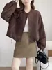 Chaqueta corta de gamuza para mujer, nuevo estilo otoño 2026, casual y elegante, cuello alto, chaqueta versátil para el día a día