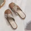 Chinelos Fechados da Moda, Novo Estilo para Mulheres, Macios e Versáteis, de Calçar, Respiráveis, com Solado Baixo, Sapatos Elegantes de Estilo Francês para Mulheres
