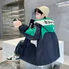 Ropa para Niños Chaqueta Cortavientos con Capucha para Niños Primavera y Otoño Niños Grandes Casual de Primavera Holgada Resistente al Viento Superior Moderna Venta al por Mayor Transfronterizo