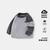 Suéter de punto infantil con jacquard de letras y bloques de color, estilo otoño e invierno, unisex, Clase A, suave y amigable con la piel, jersey de manga larga