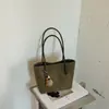 Bolso de hombro tejido retro de gran capacidad transfronterizo, nuevo bolso tote de moda otoño 2026, bolso versátil para el hombro para el día a día