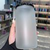 Vaso de sublimación de vidrio de color de 16 oz con tapa de color, transparente, esmerilado, con logotipo de transferencia térmica.