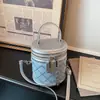 Bolsa de Mezclilla de Nicho Súper Popular de Comercio Exterior para Mujer 2026 Nueva Versátil Bolso Cruzado Bolso de Mano Bolso Cubo Bolso Cilindro