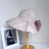 26 Visera Dulce con Lazo para Primavera/Verano para Mujer, Sombrero de Sol Versátil de Verano que Hace que la Cara Parezca Más Pequeña, Sombrero de Sol para Protección Solar al Aire Libre