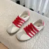 Versátiles Zapatillas de entrenamiento casuales de moda alemana color-block 2026 para mujer, zapatillas planas con cordones, zapatos casuales de suela blanda retro para primavera y otoño