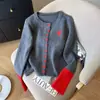 Jaqueta Cardigan de Tricô de Alta Qualidade Super Bonita com Bloqueio de Cores para Mulheres, Temporada Outono e Inverno, Peça Interna, Top Macio e Aconchegante, Suéter Cinza Único