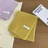 Bufanda Coreana de Nicho Simple Versátil Cálida de Color Sólido Otoño e Invierno Nueva Bufanda Corta de Punto para Parejas