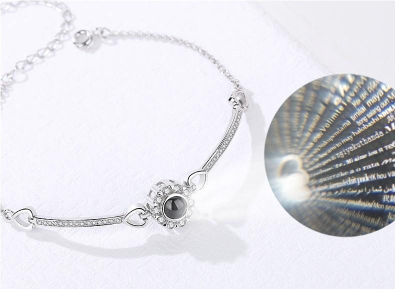 10894188310_340875126